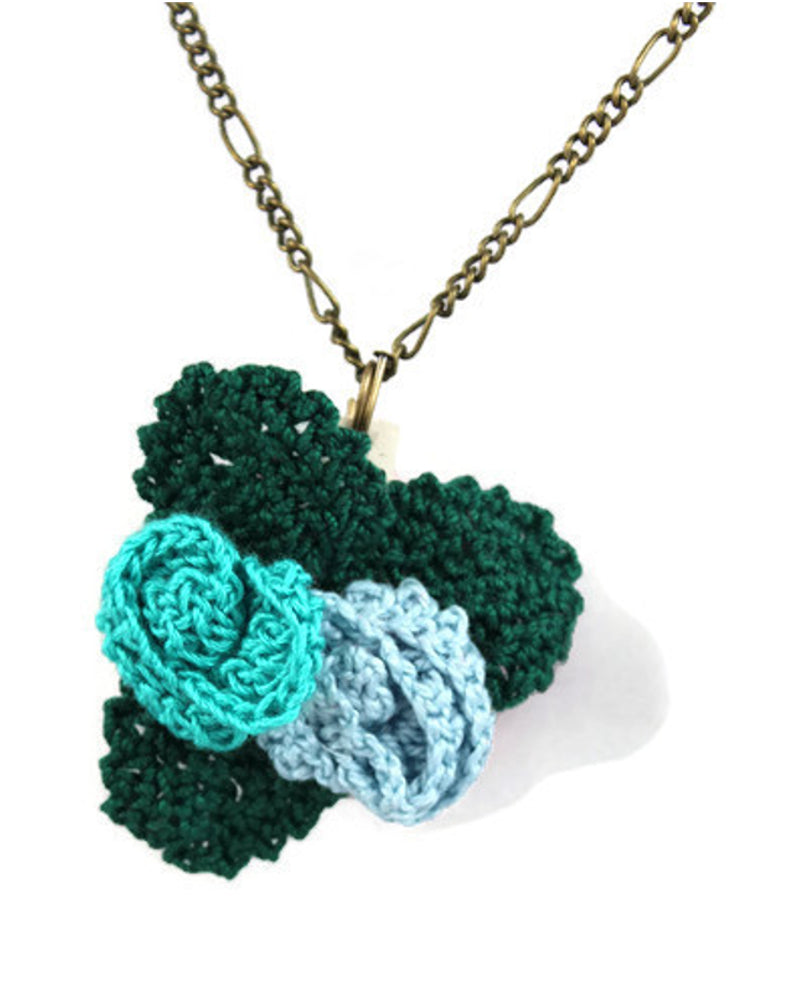 My Pretty Babi Crochet Rose Flower Necklace in Green and Blue