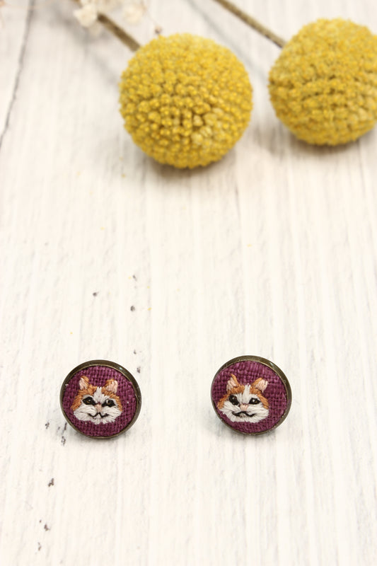 Embroidery Norwegian Forest Cat Studs #42