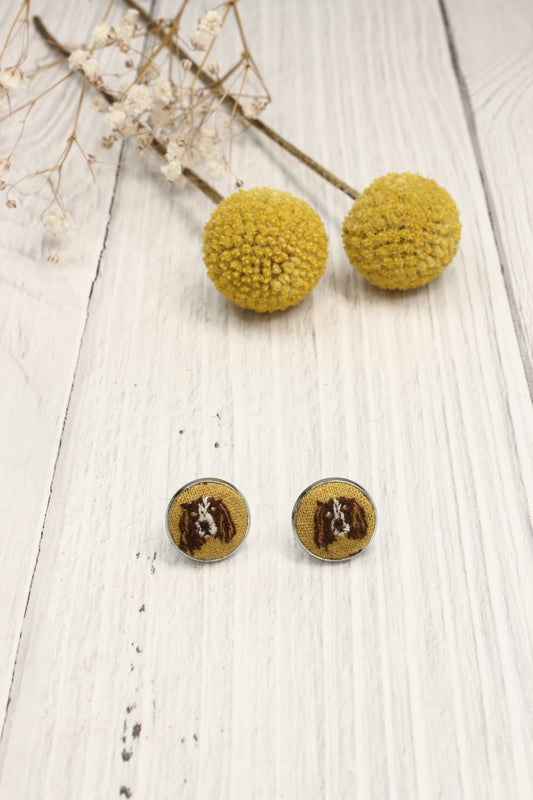 Embroidery Springer Spaniel Studs #33