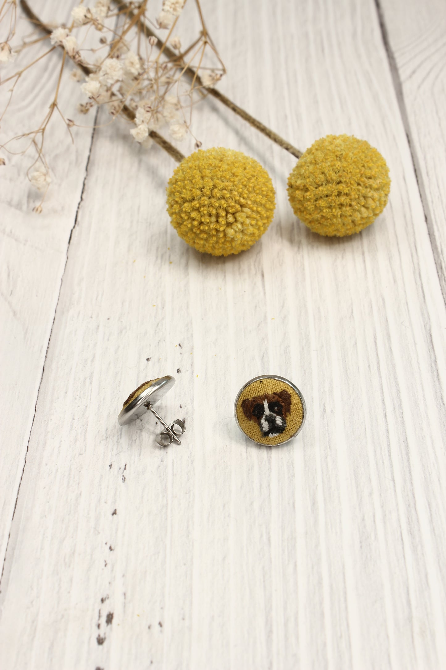 Embroidery Boxer Studs #209