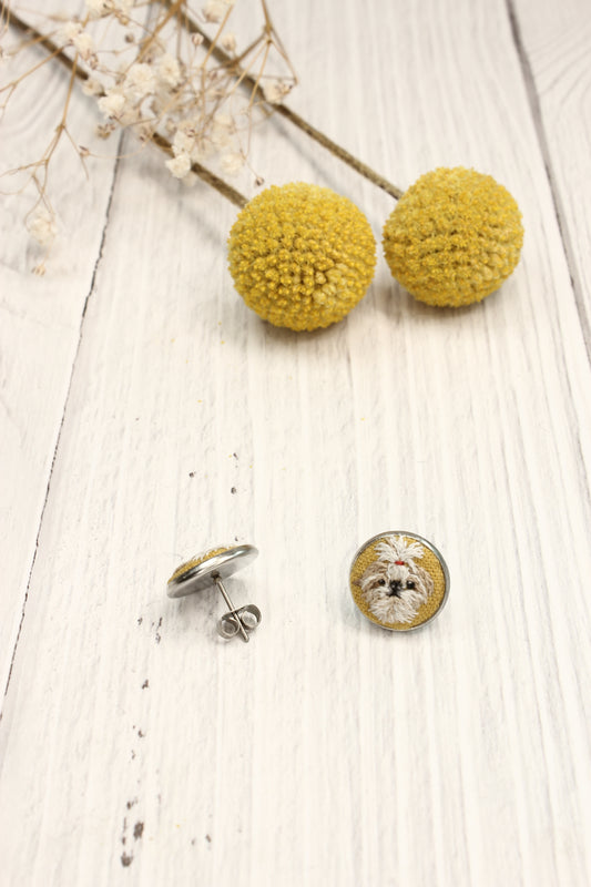 Embroidery Shitzu Studs #32