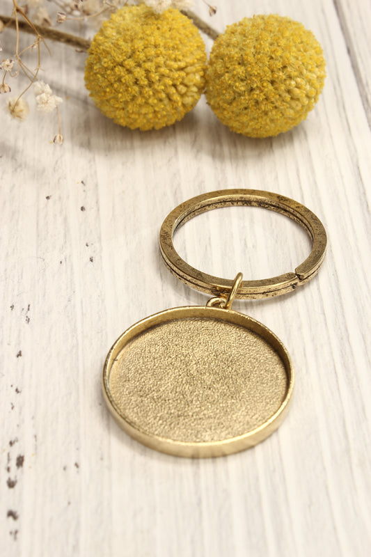 Reserved Listing for Erin Graham | Embroidery Custom Pet Portrait | Gold Keyring