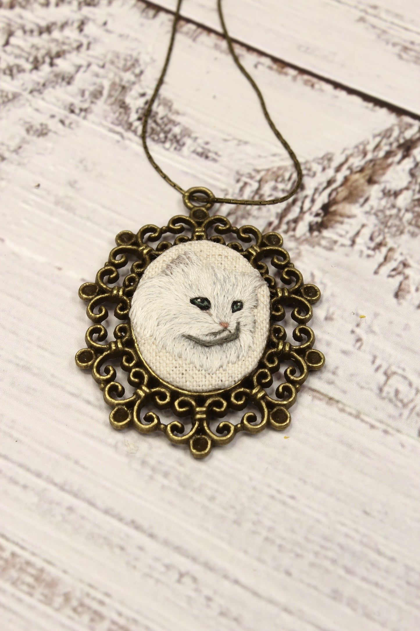 Embroidery Long Hair White Cat Necklace #37