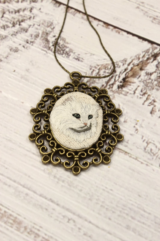 Embroidery Long Hair White Cat Necklace #37
