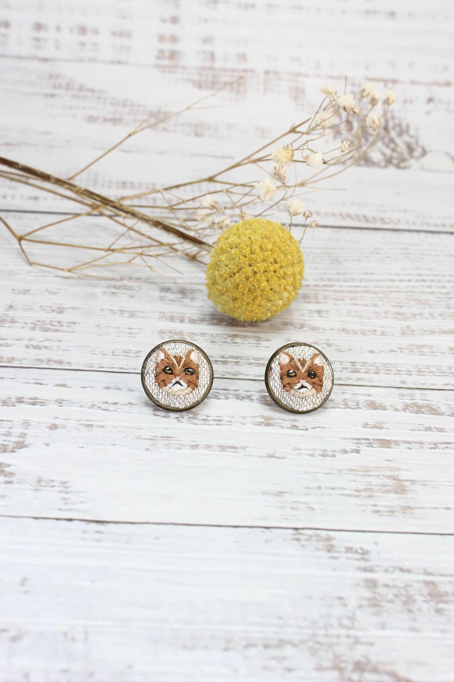 Embroidery Orange Cat Studs #52