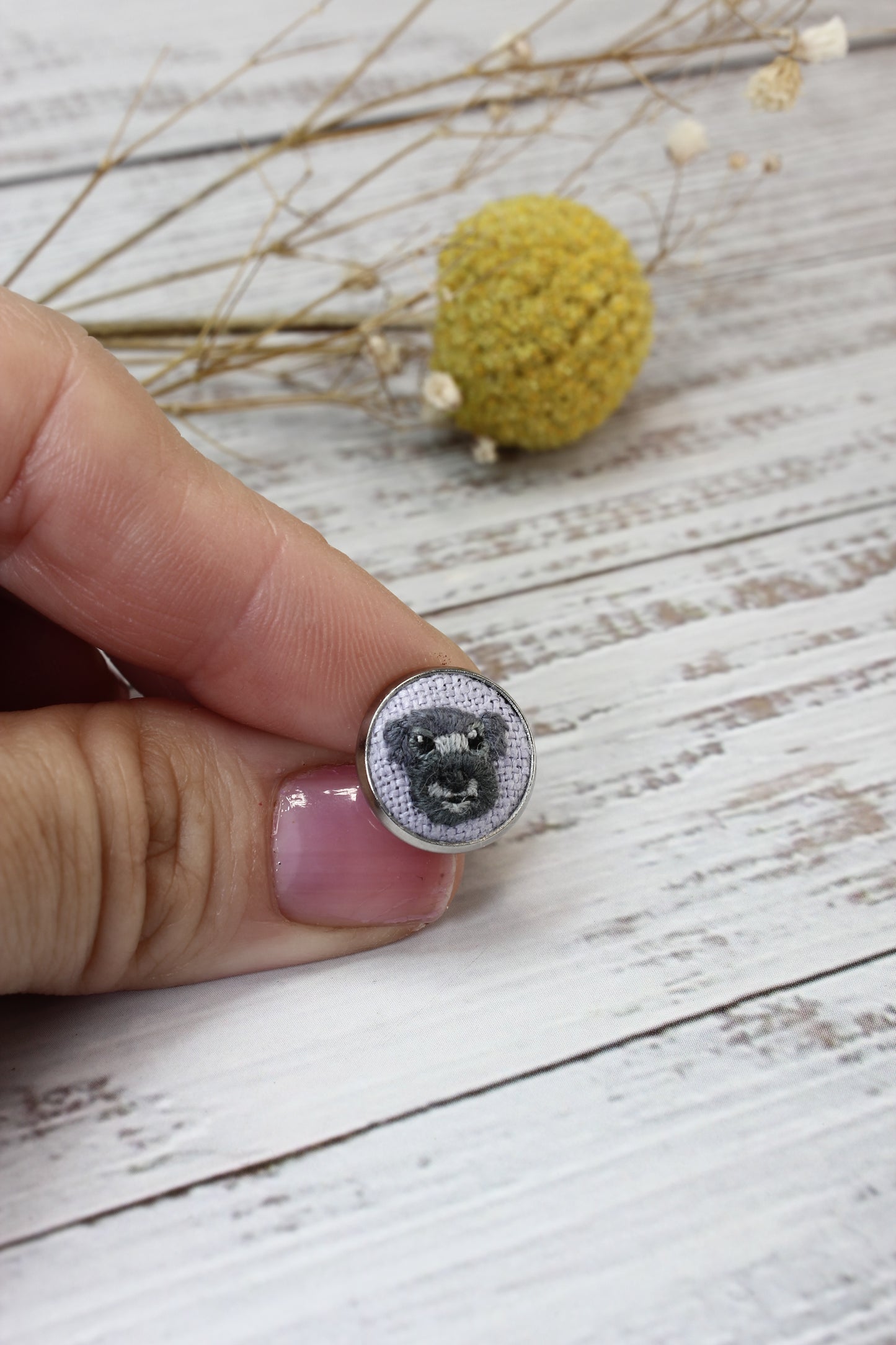 Embroidery Schnauzer Studs #196