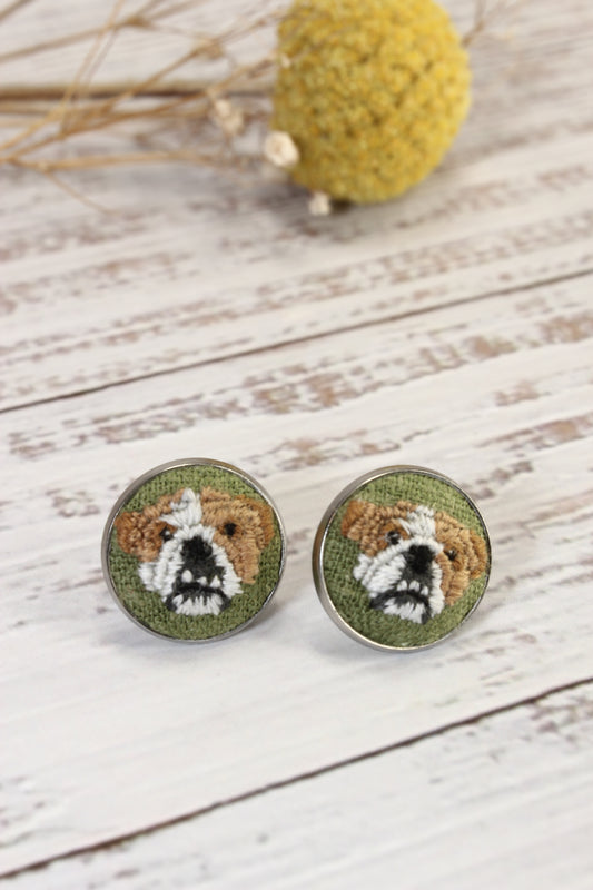 Embroidery Bulldog Studs #225A