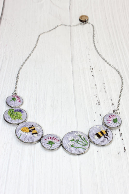 Embroidery Bees & Flowers Necklace