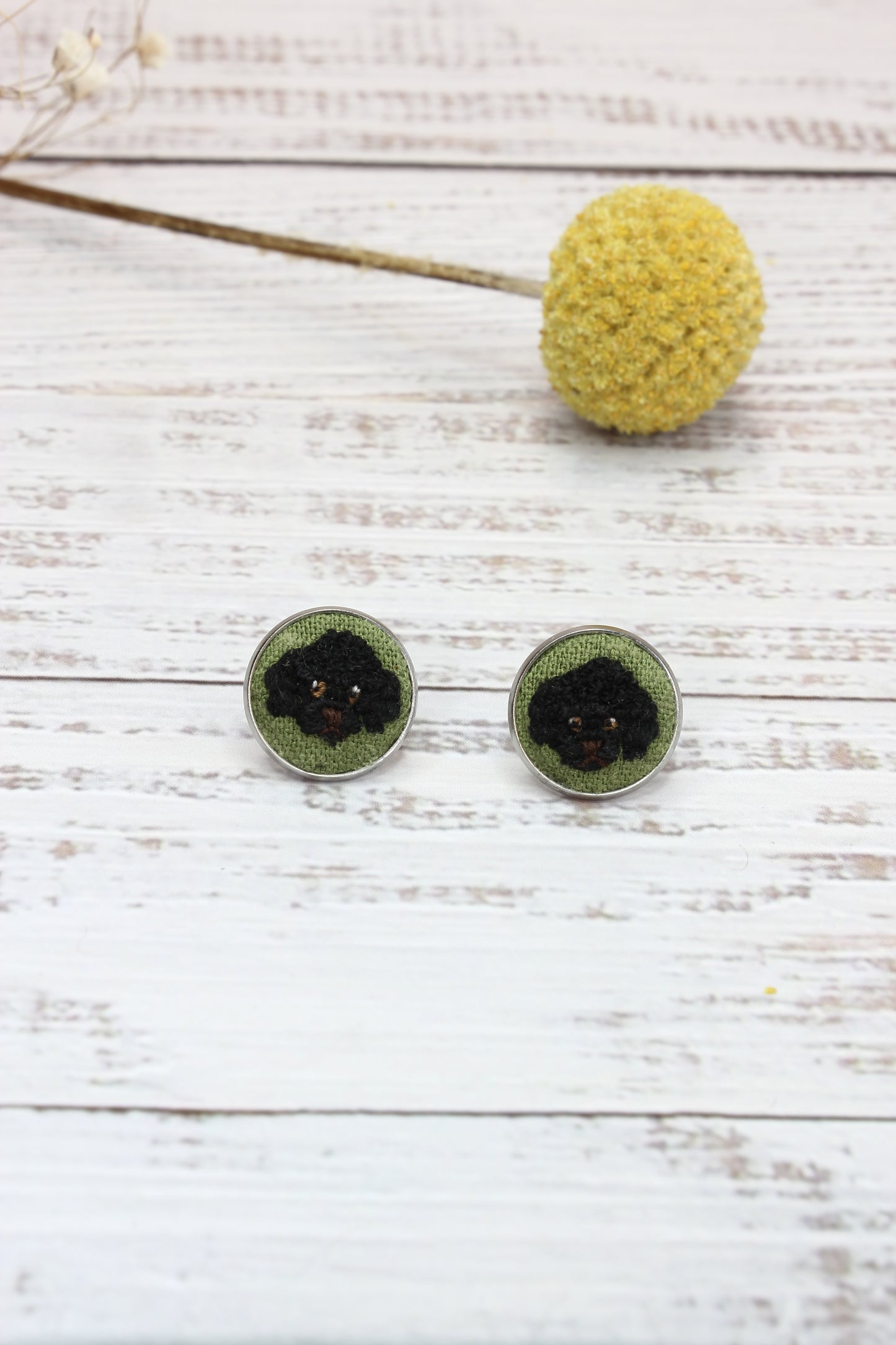 Embroidery Black Poodle Studs #80B