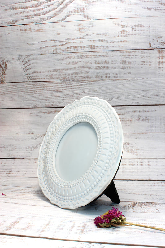 Embroidery Custom Pet Portrait | 4 x 4 White Ornate Frame