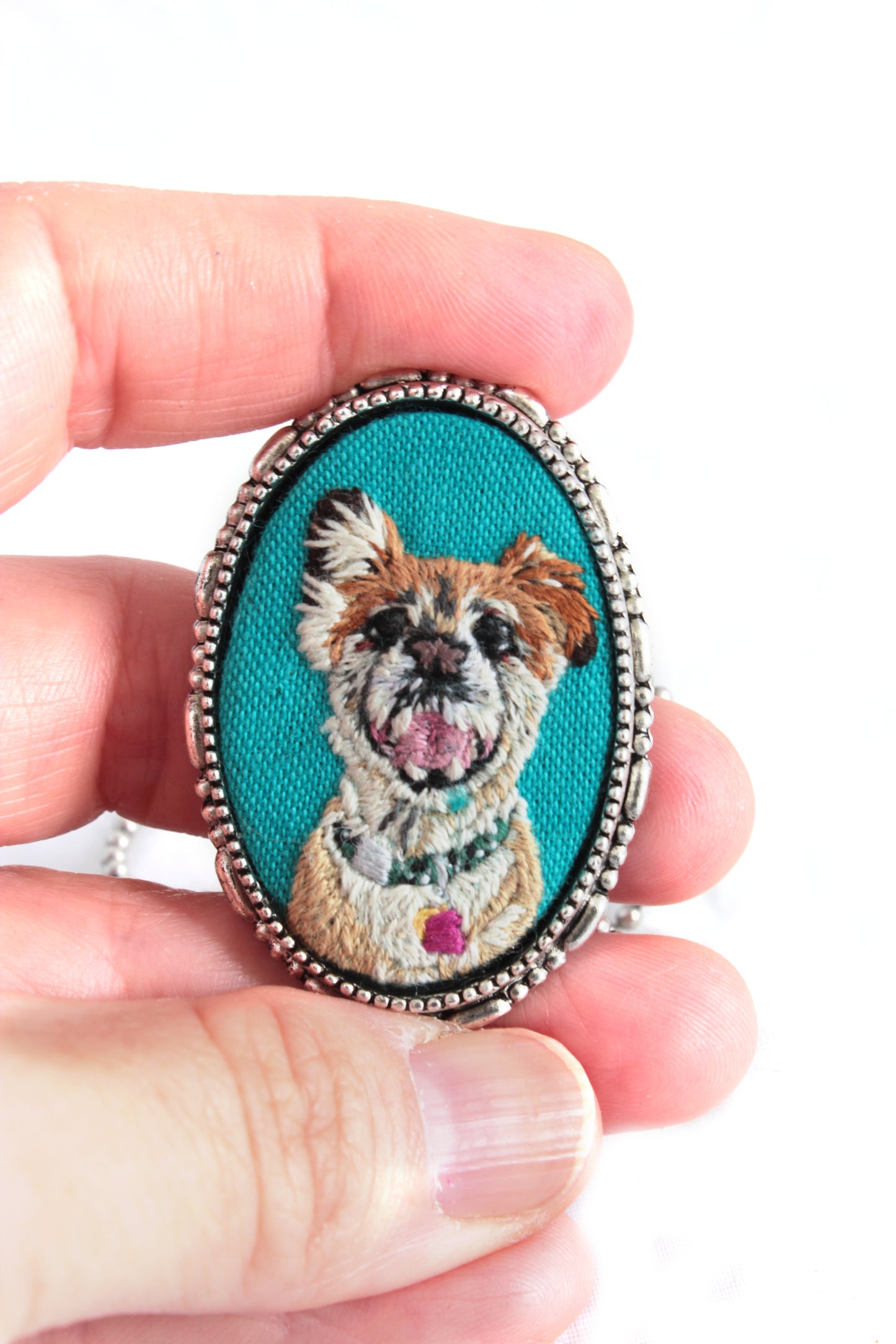 Embroidery Custom Pet Portrait Necklace Brooch