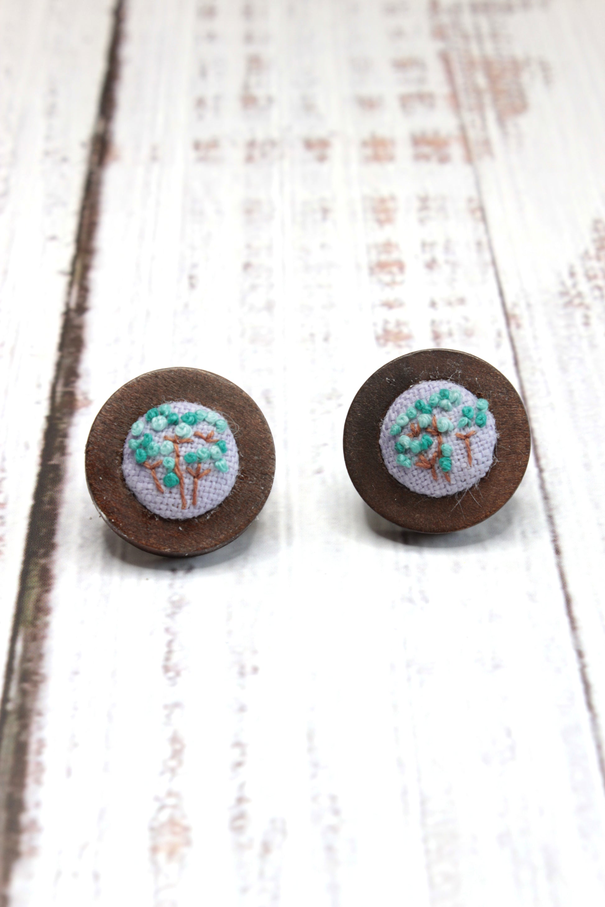 Embroidery Green Flower Studs Earrings