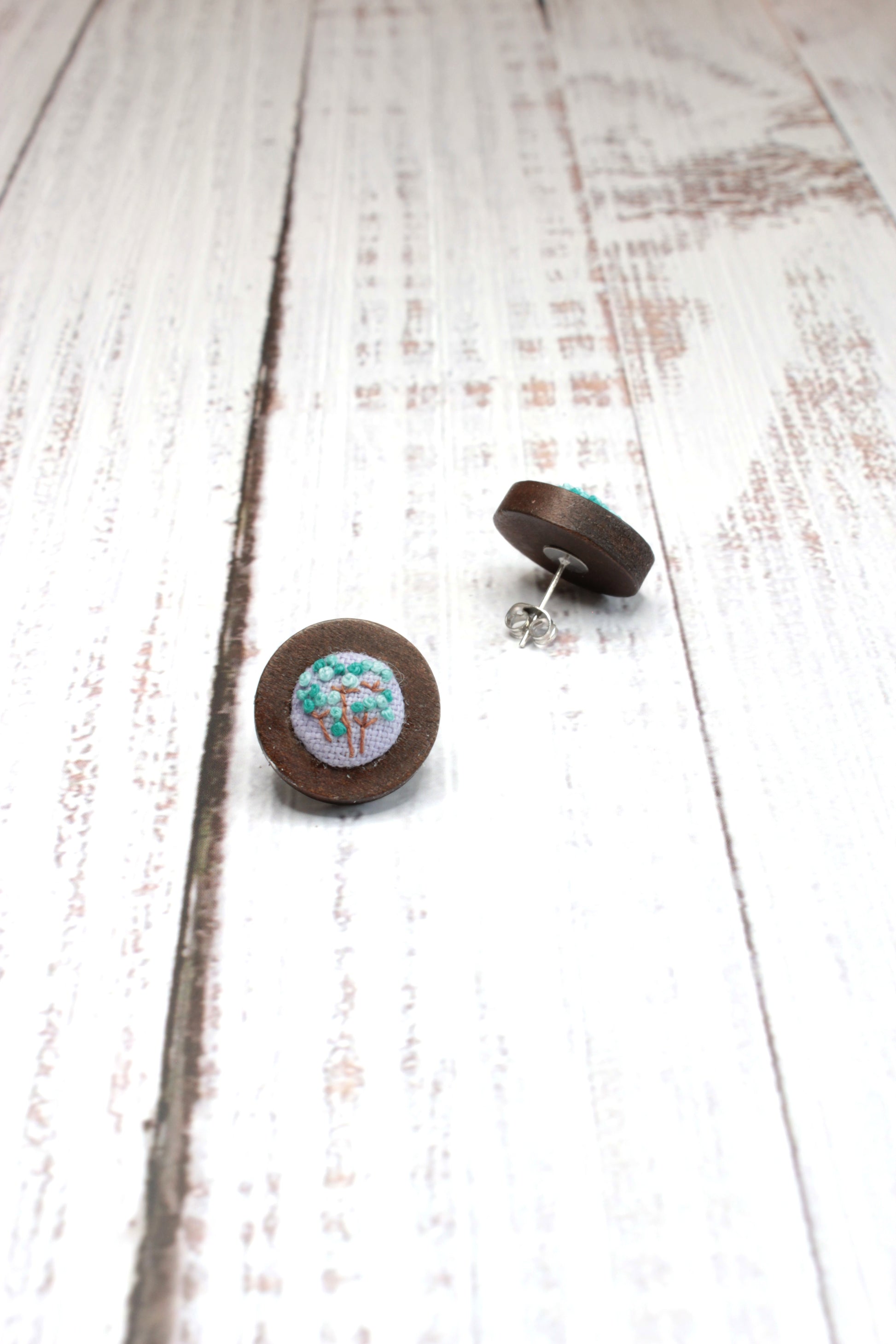 Embroidery Green Flower Studs Earrings