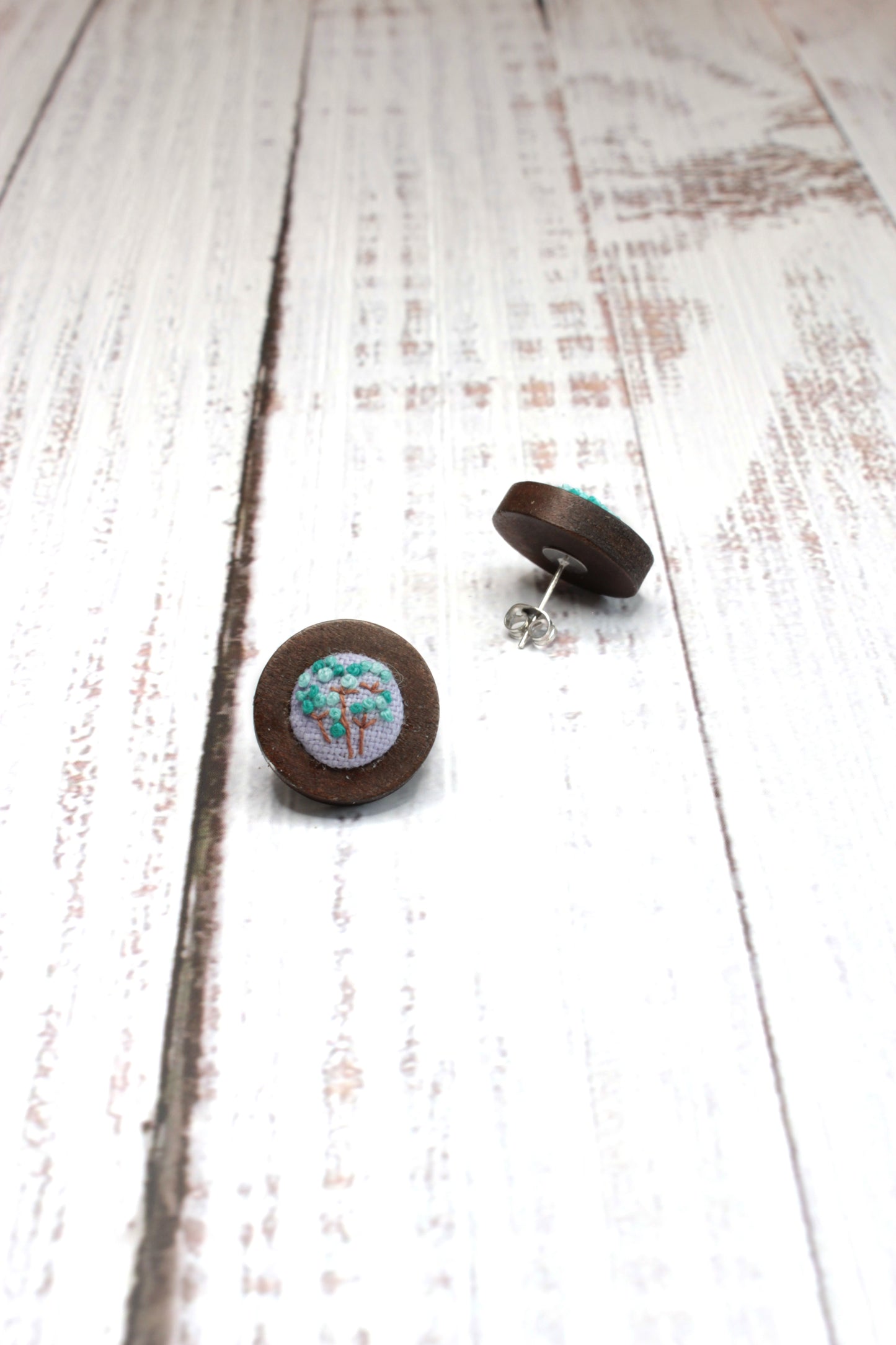 Embroidery Green Flower Studs Earrings