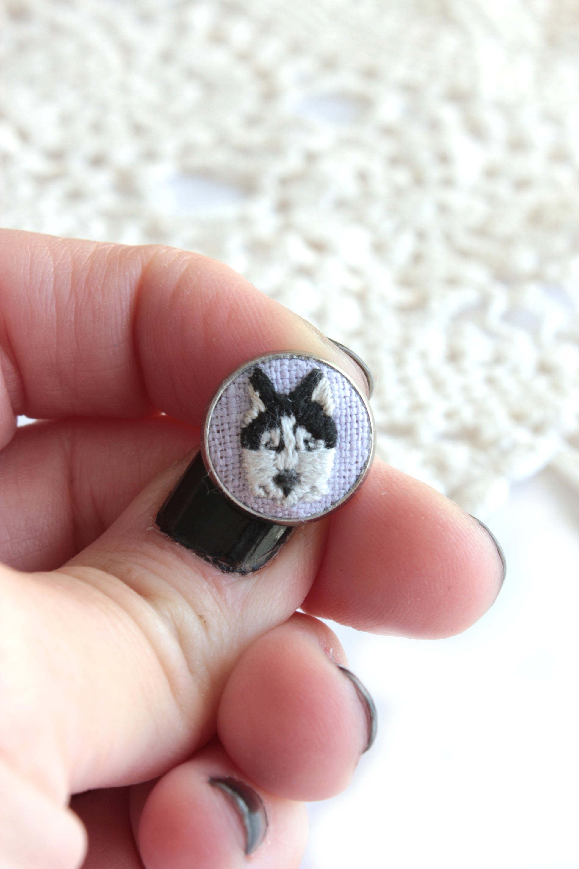 Embroidery Husky Studs Earrings