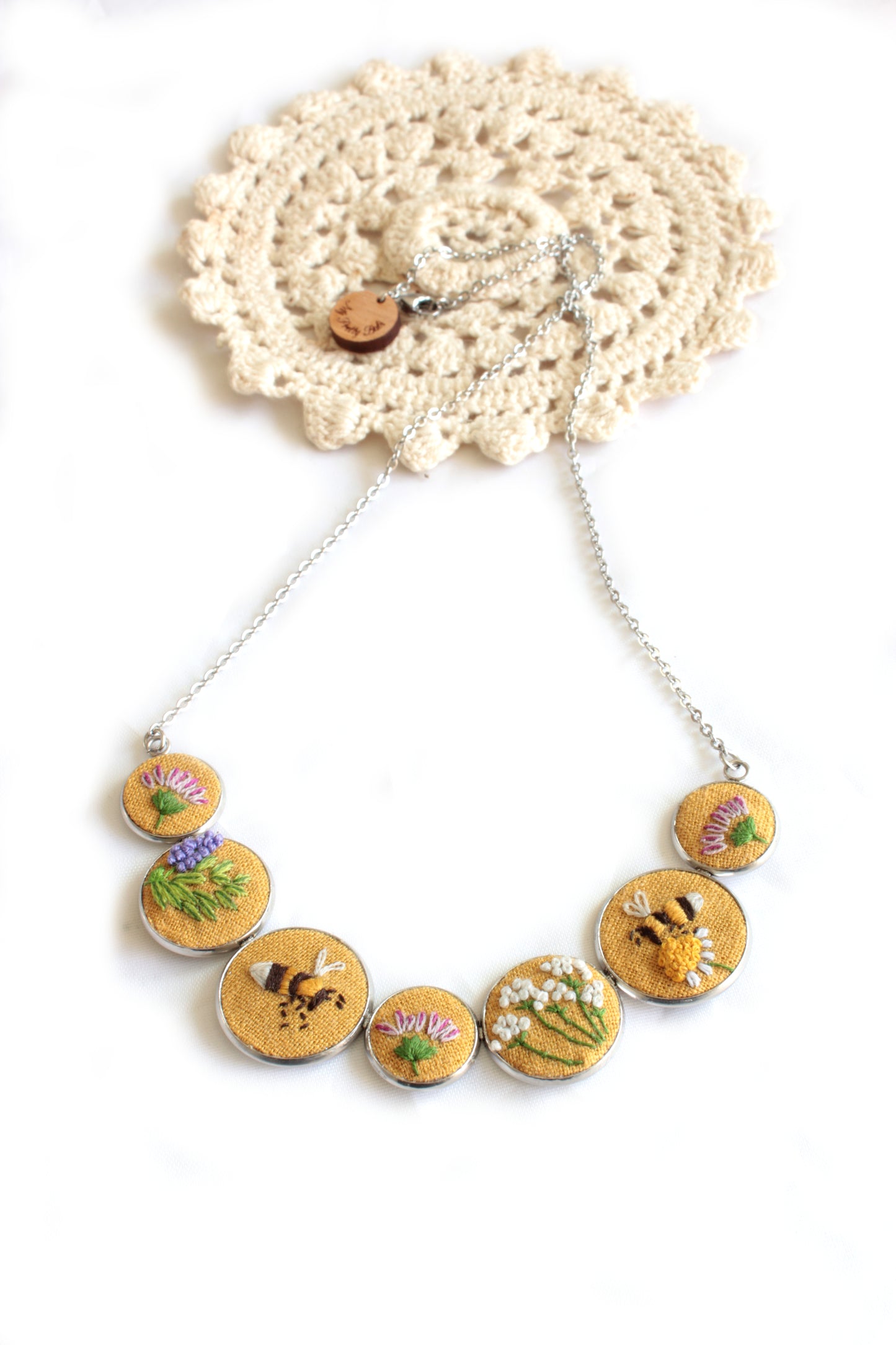 Embroidery Bees & Flowers Necklace