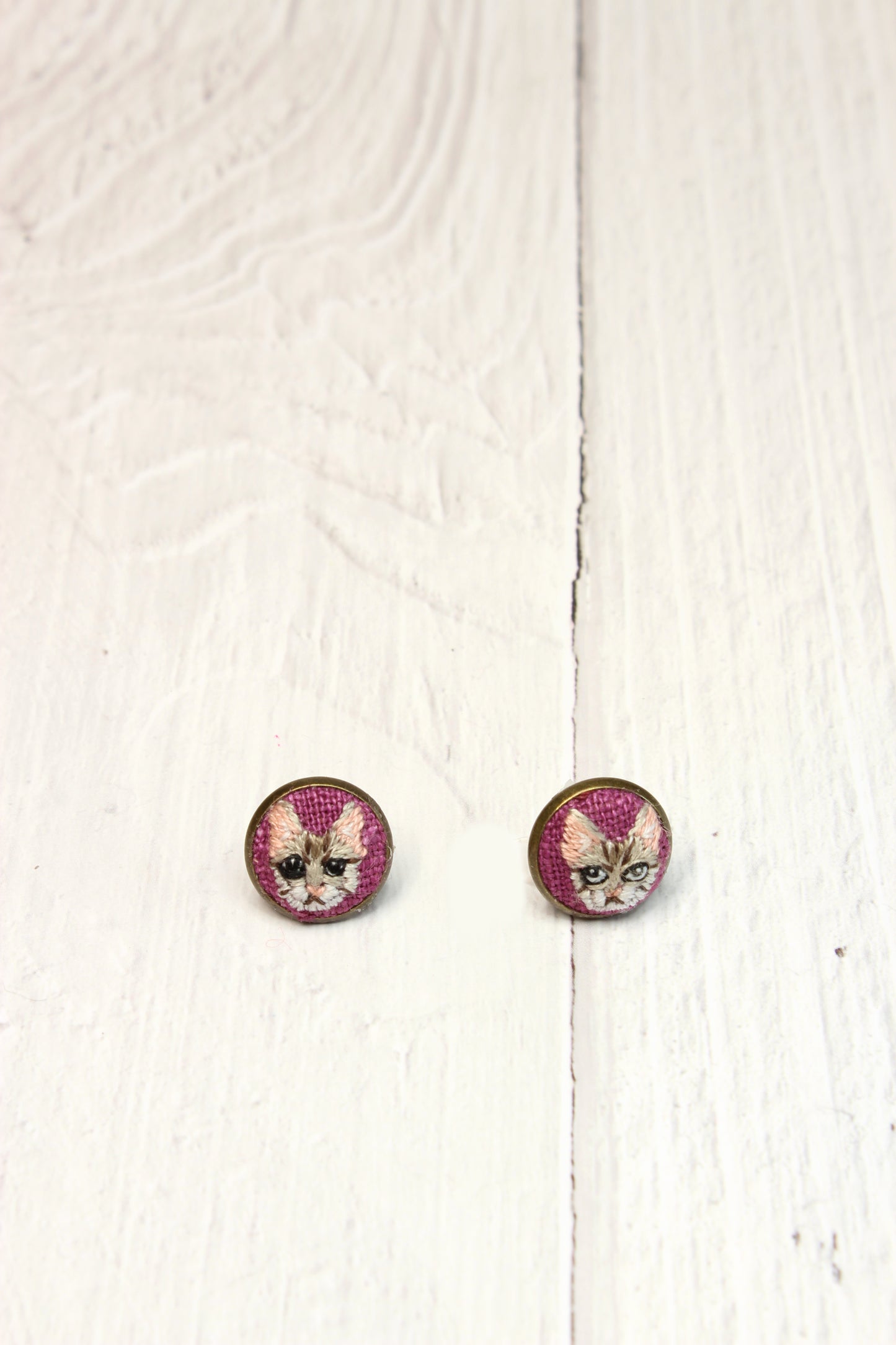 Embroidery Cat Studs Earrings