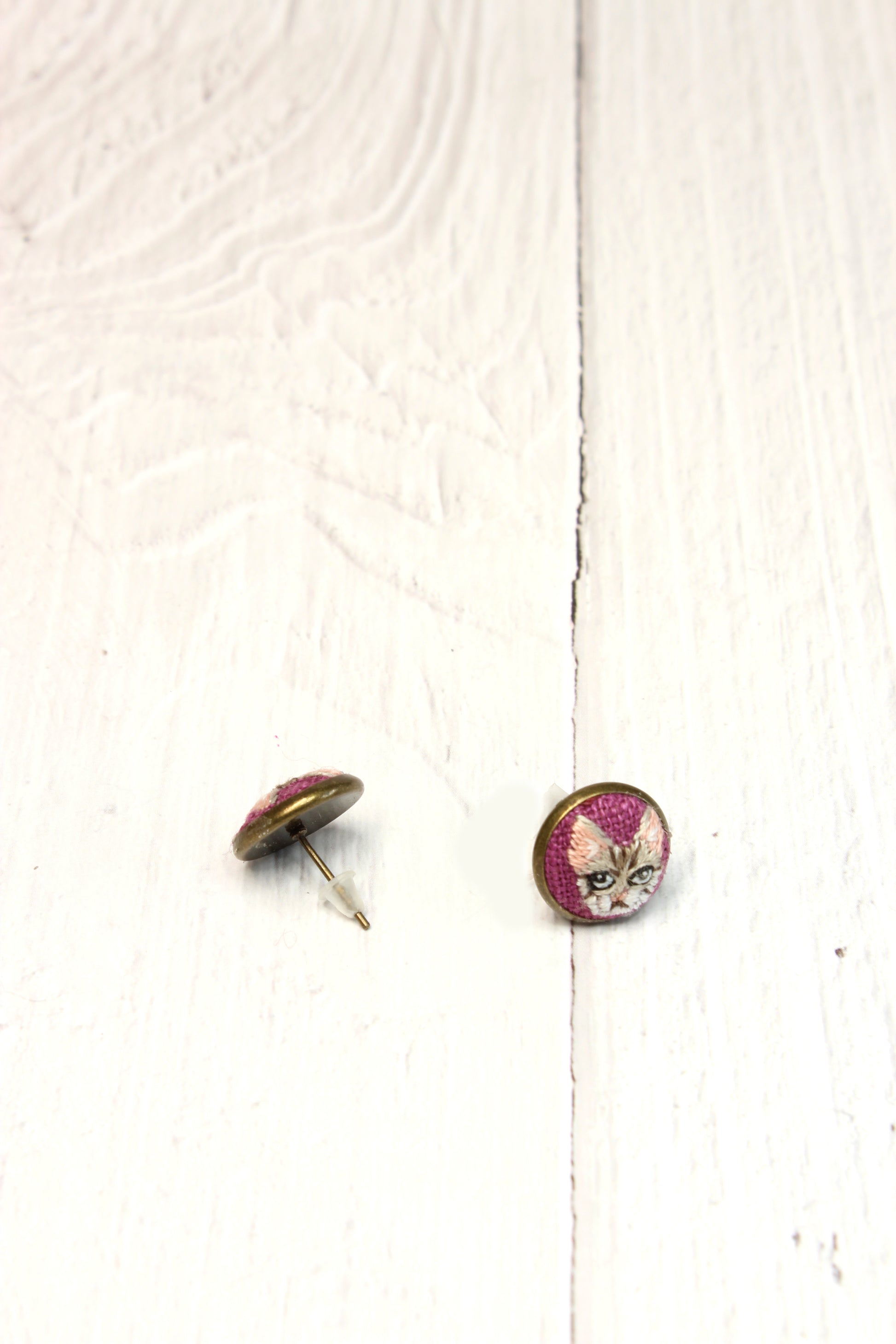 Embroidery Cat Studs Earrings