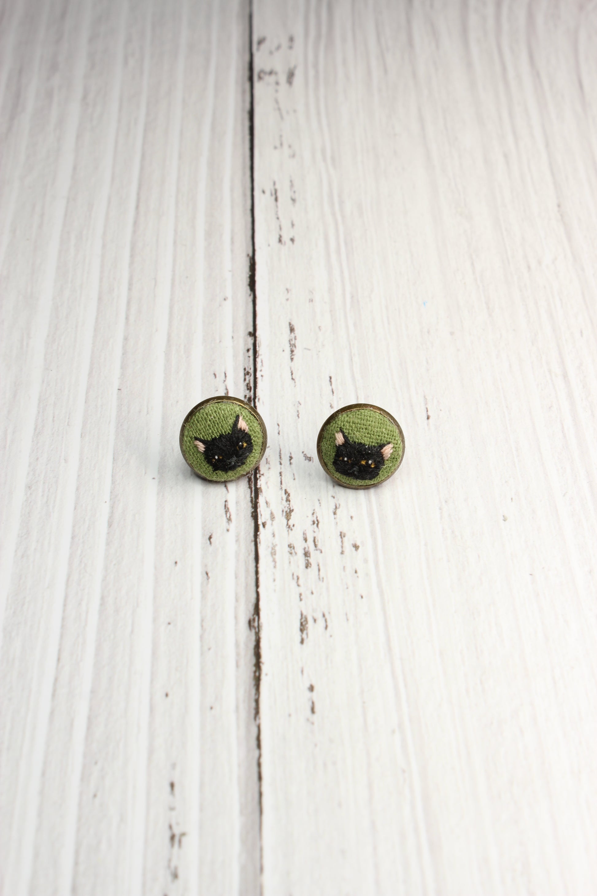 Embroidery Black Cat Studs Earrings