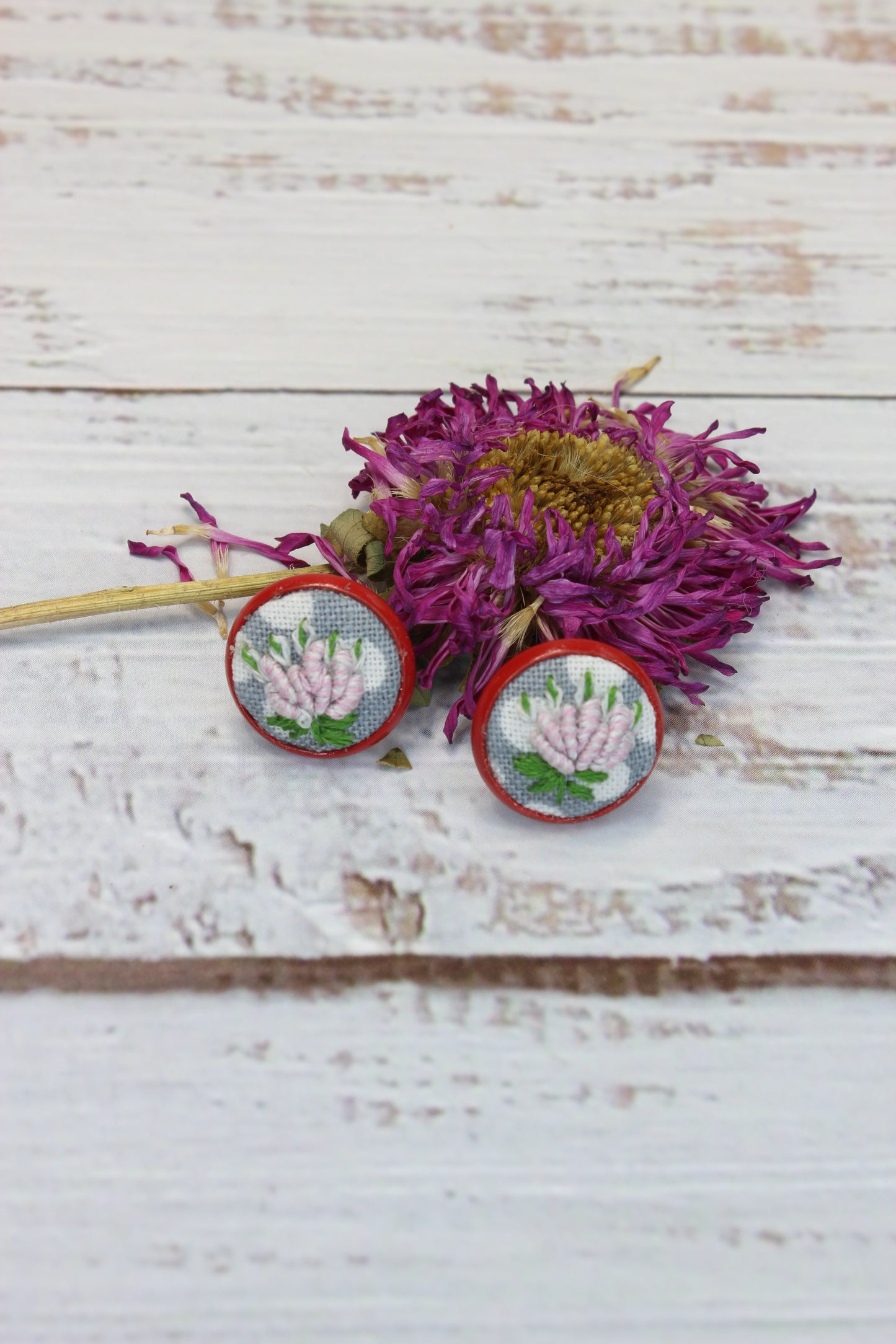 Embroidery Flower Red Studs