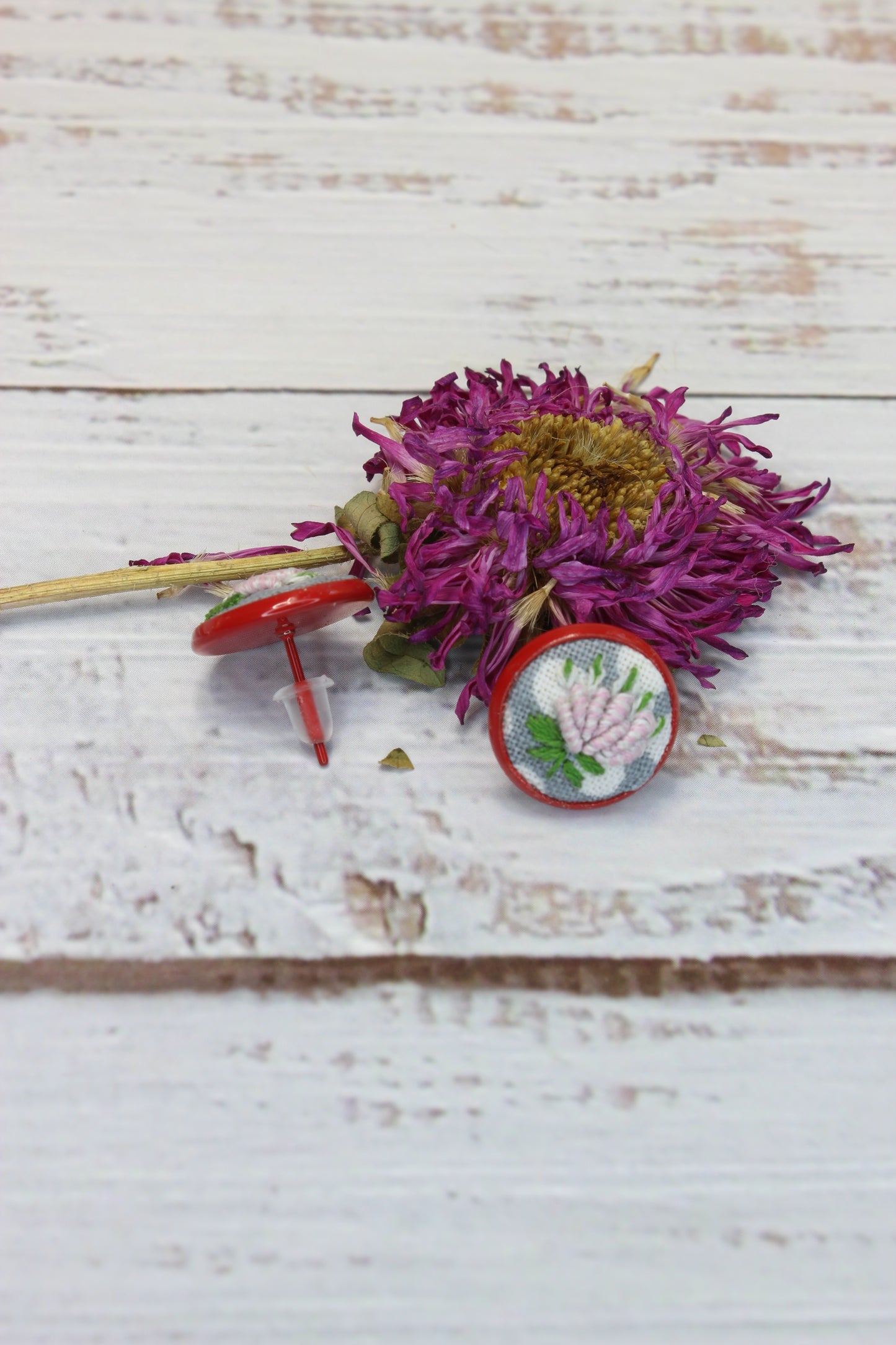 Embroidery Flower Red Studs