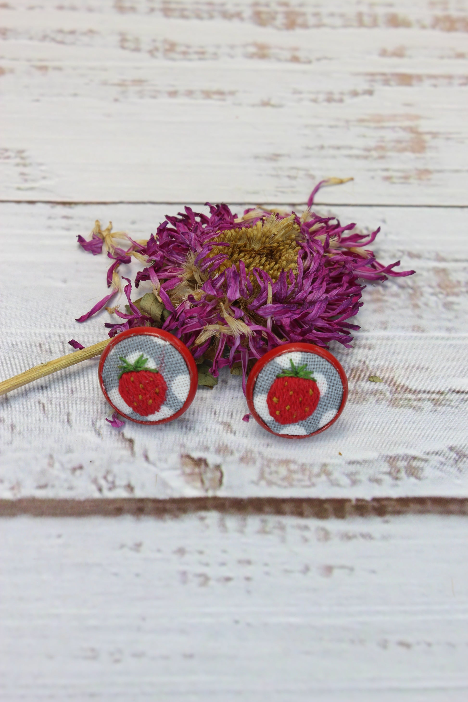 Embroidery Strawberry Red Studs