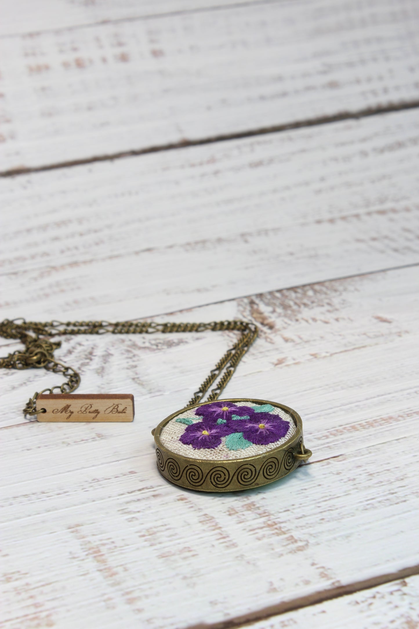 Embroidery Dark Purple Pansies Necklace
