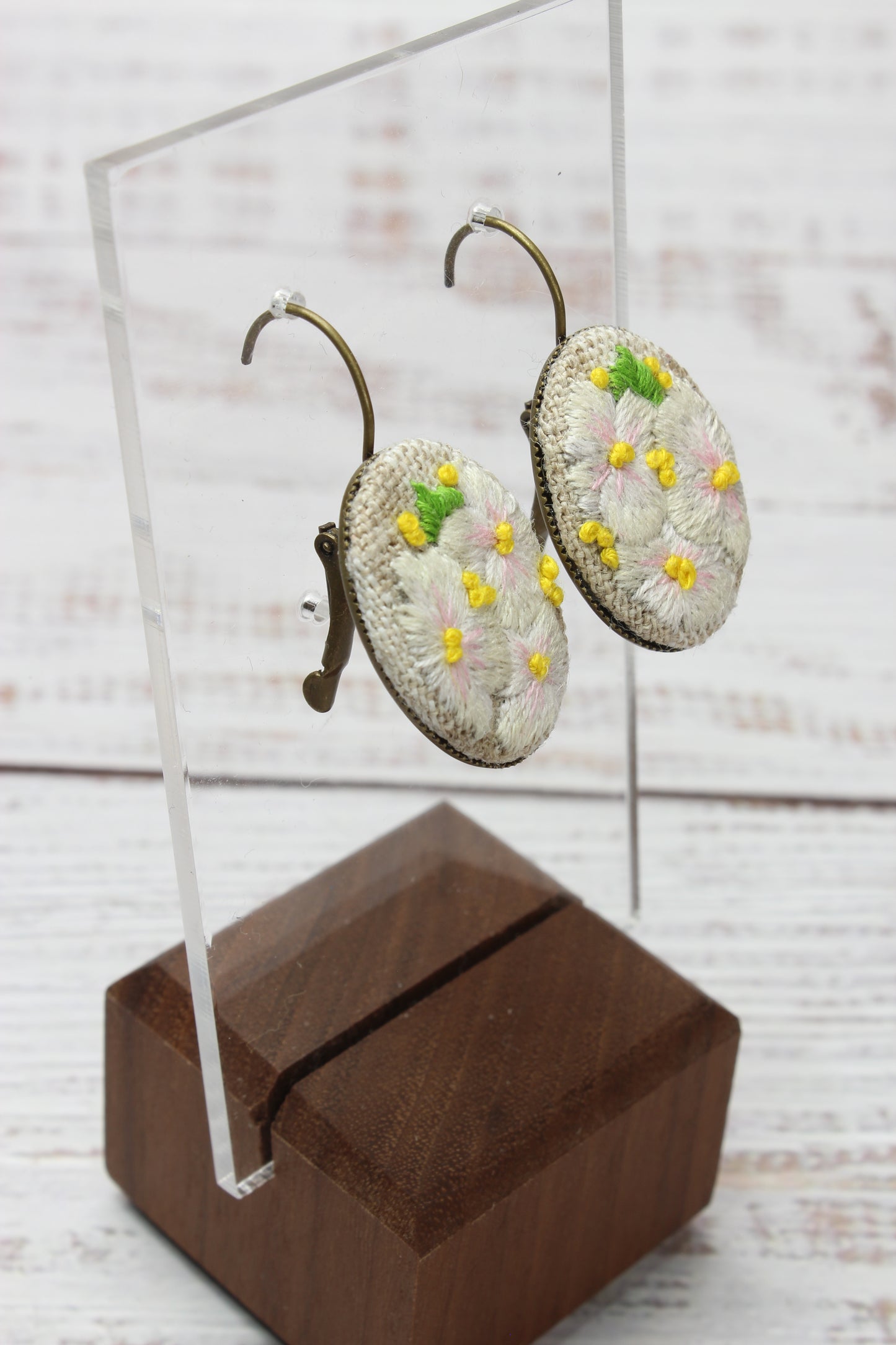 Embroidery White Pansies Wire Earrings