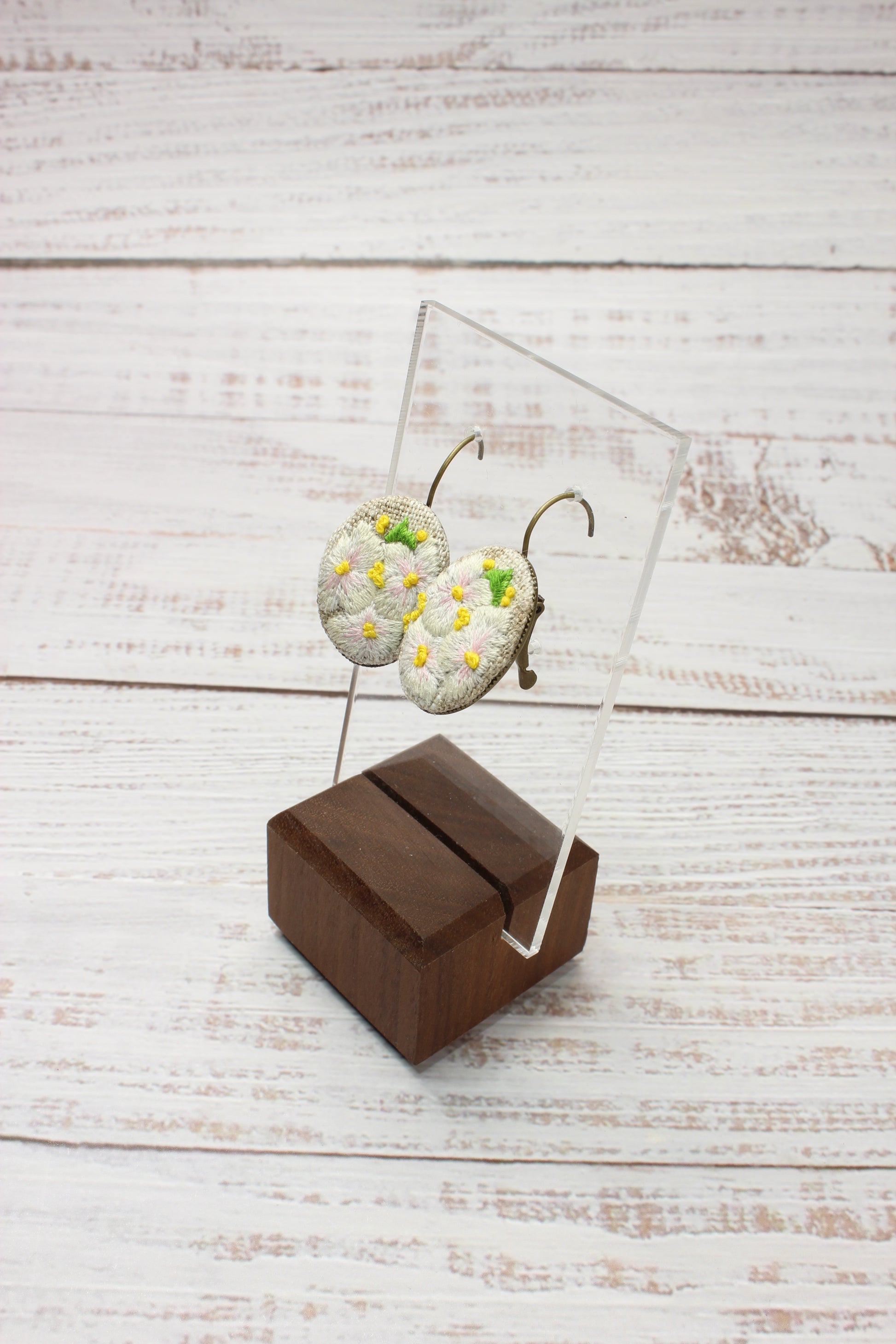 Embroidery White Pansies Wire Earrings