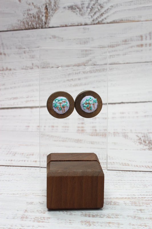 Embroidery Green Flower Studs Earrings