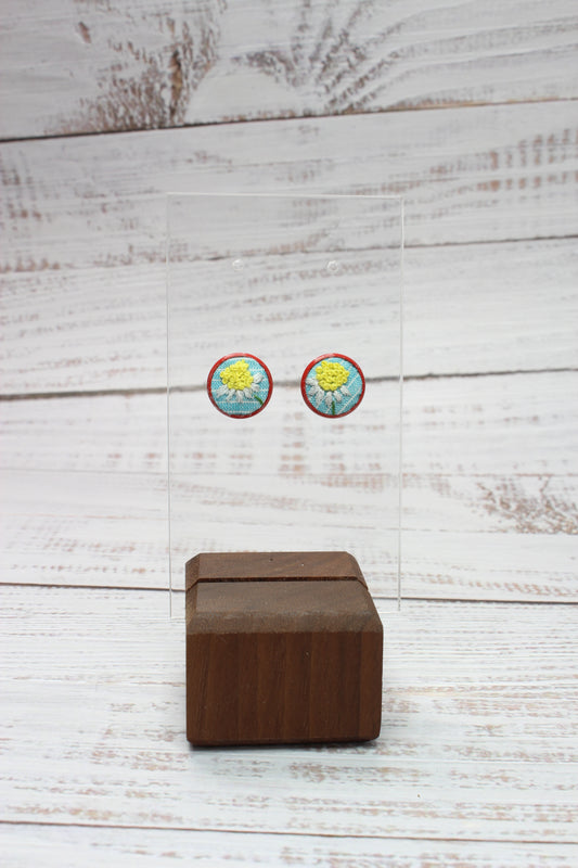 Embroidery Daisy Red Studs