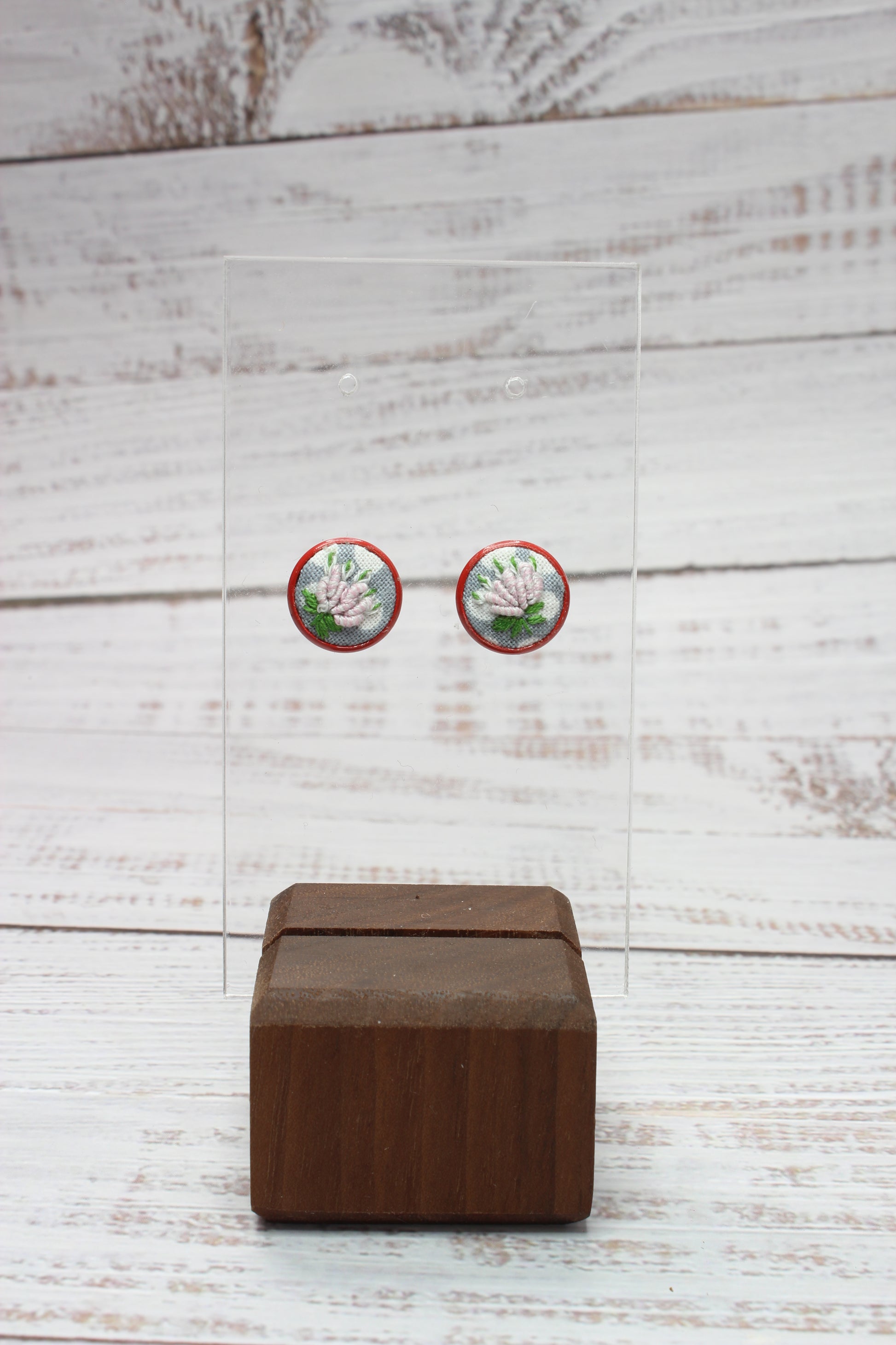 Embroidery Flower Red Studs