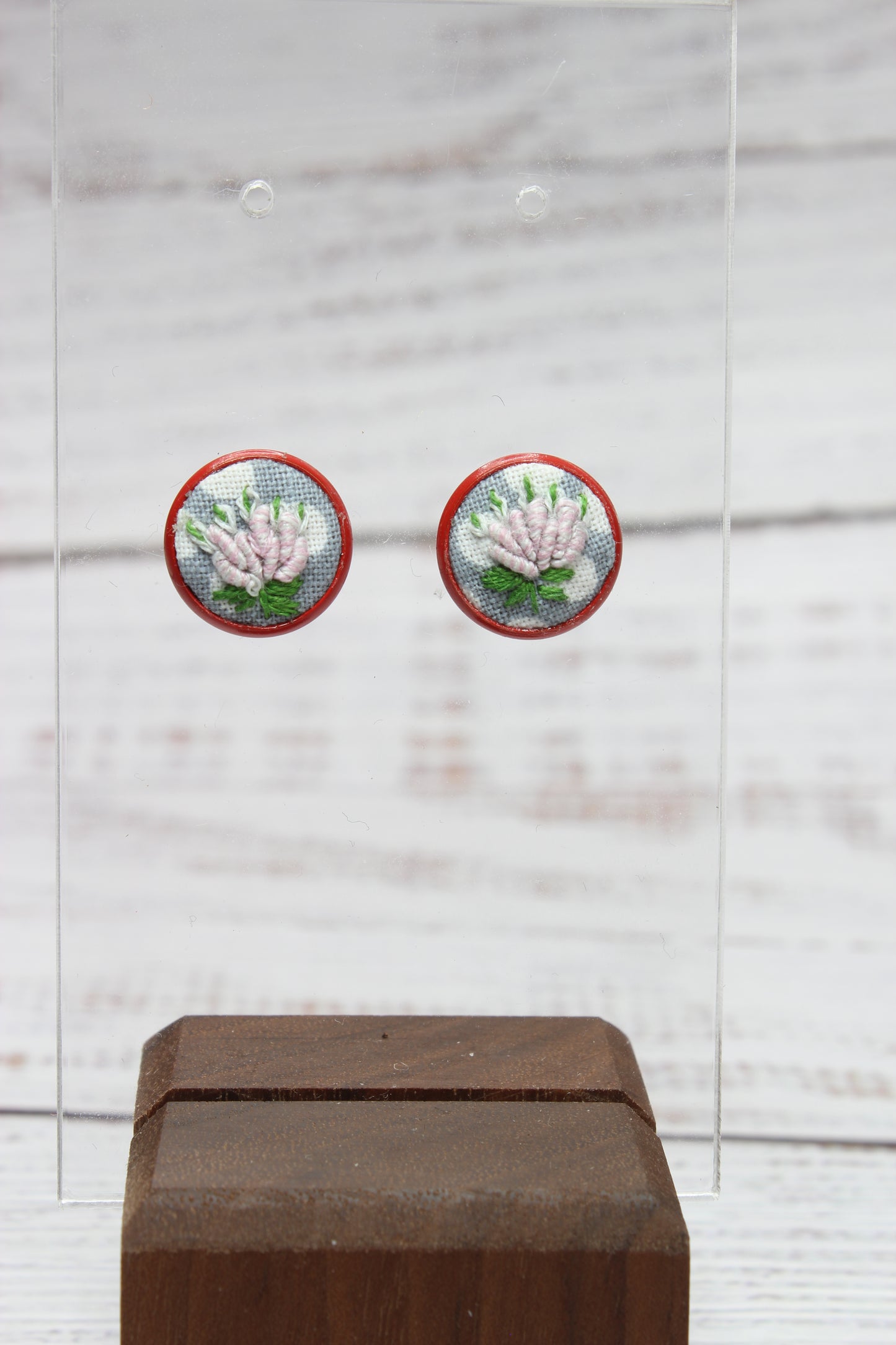 Embroidery Flower Red Studs