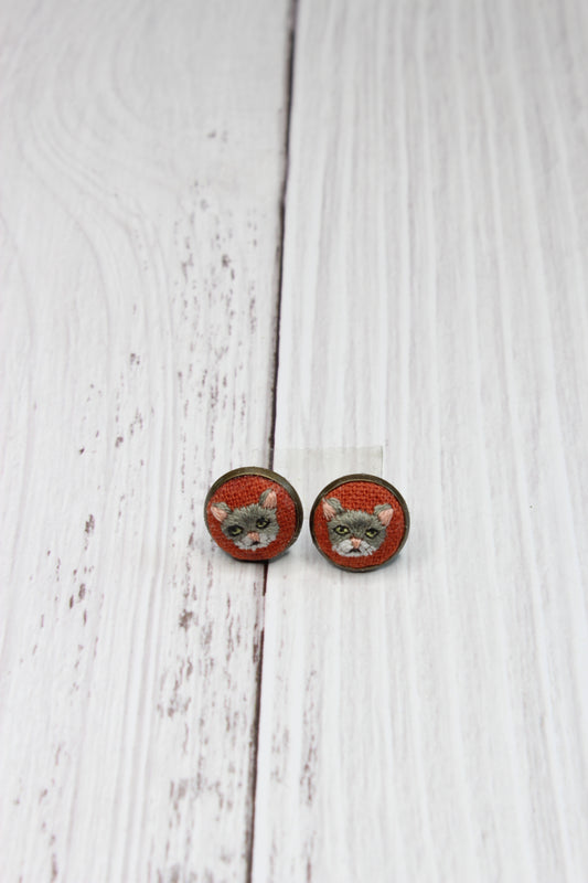 Embroidery Gray & White Studs Earrings