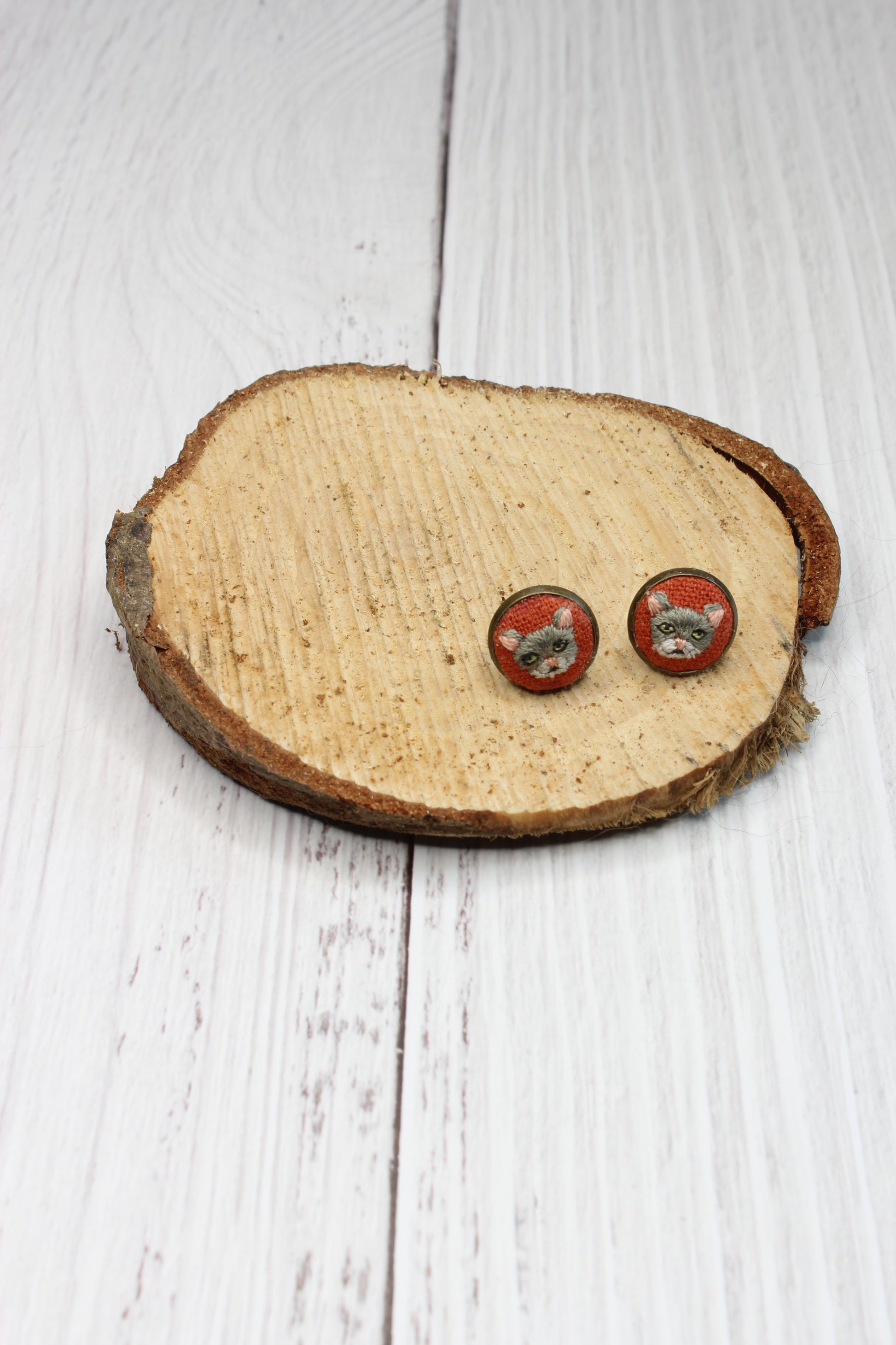 Embroidery Gray & White Studs Earrings
