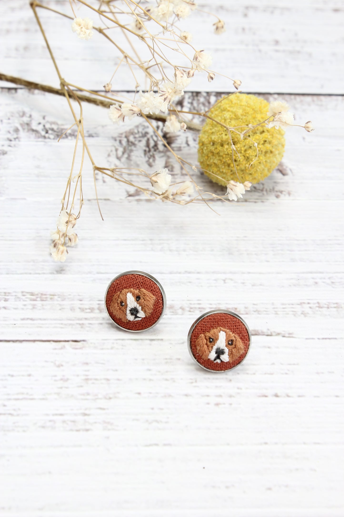 Embroidery Beagle Studs Earrings #2A