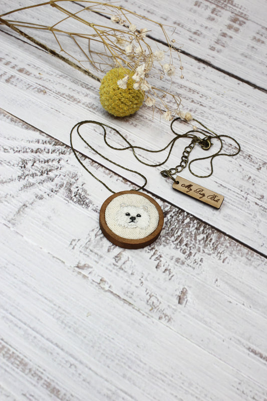 Embroidery Pomeranian Dog Necklace