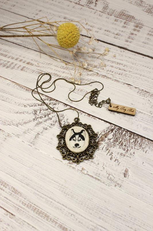 Embroidery Husky Necklace