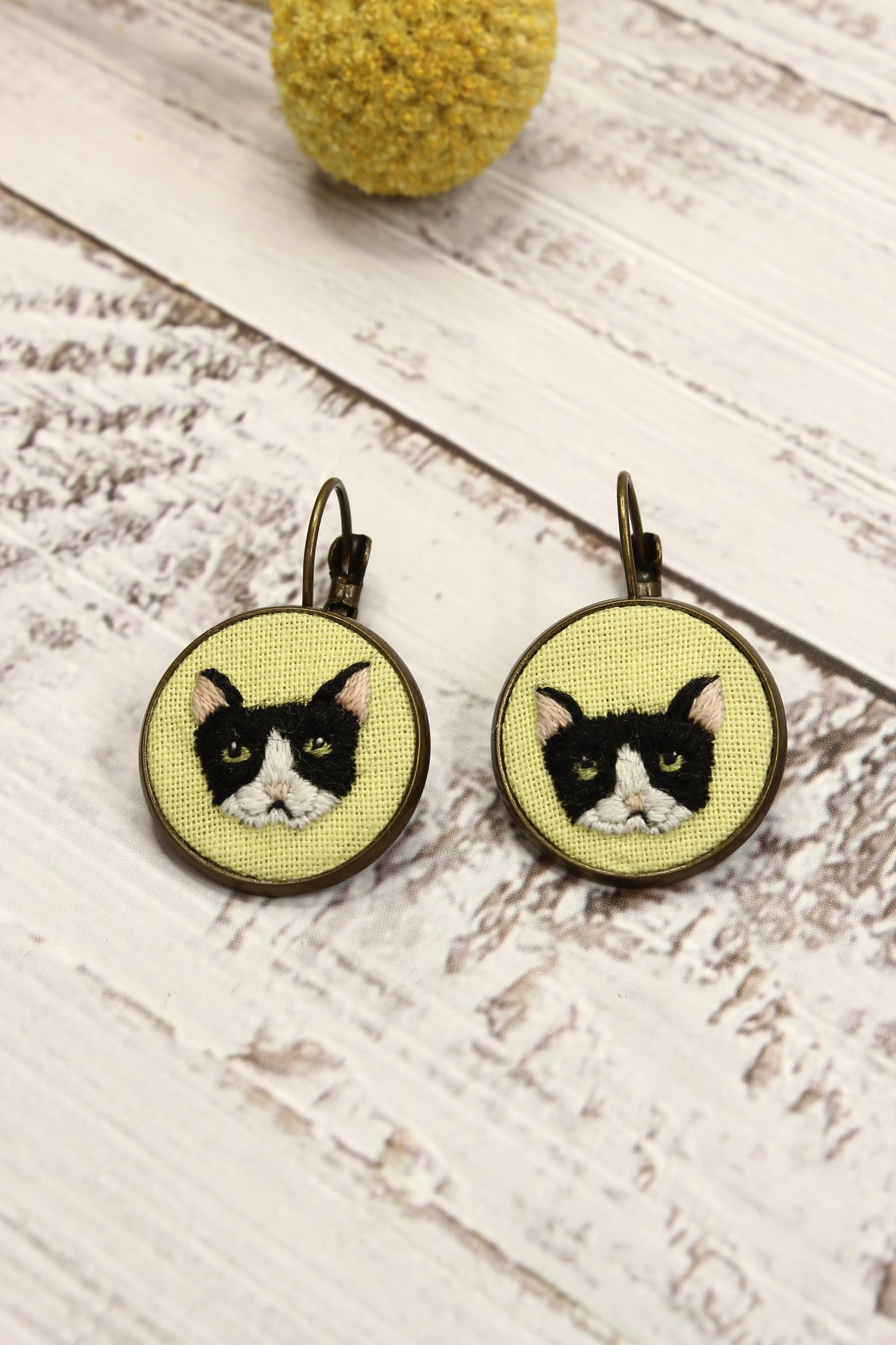 Embroidery Black & White Cat Earrings #24