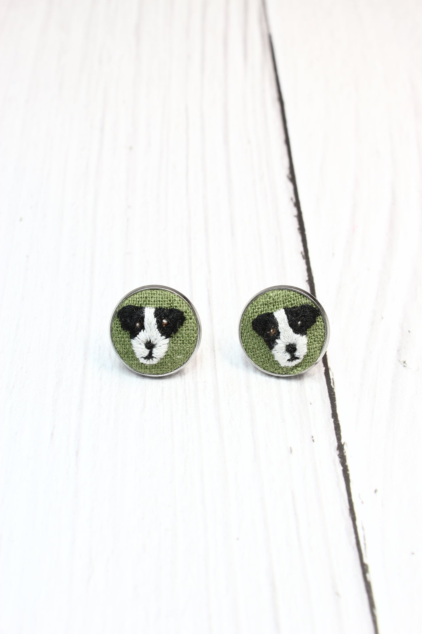 Embroidery Jack Russell Studs #60C