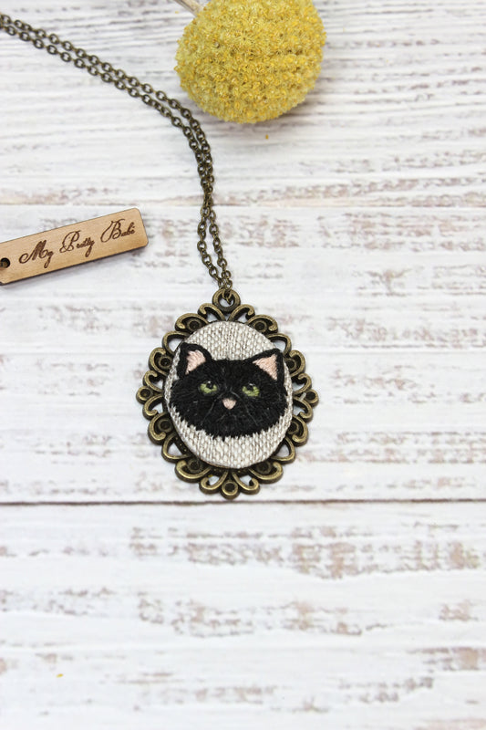 Embroidery Black Cat Necklace
