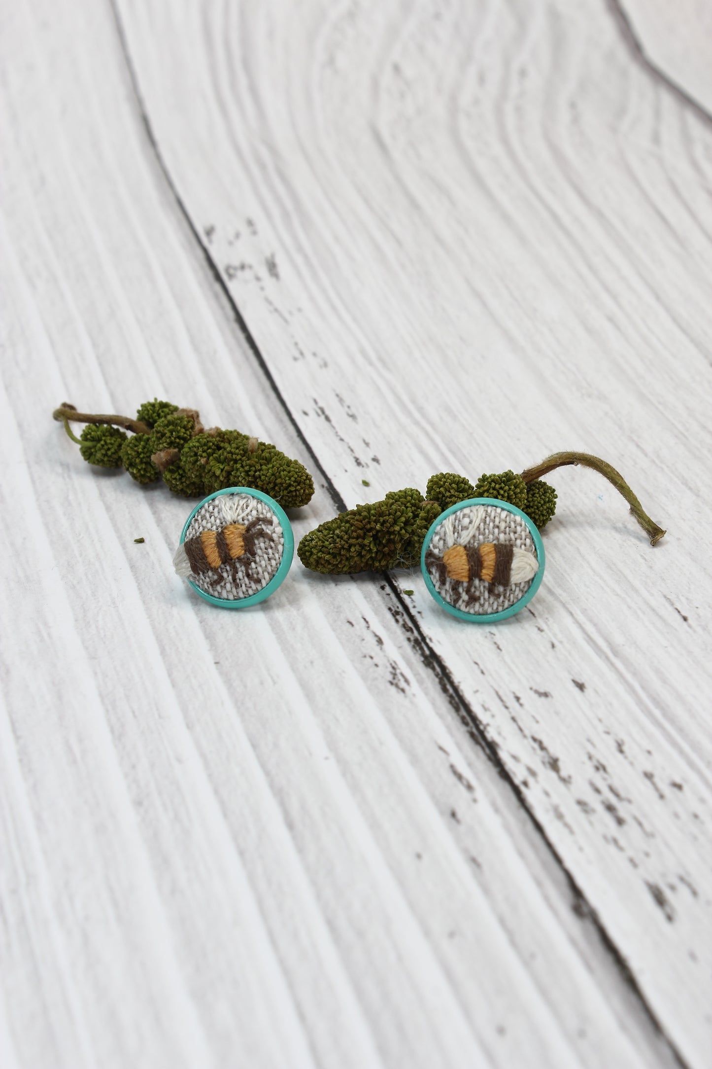 Embroidery Bee Studs