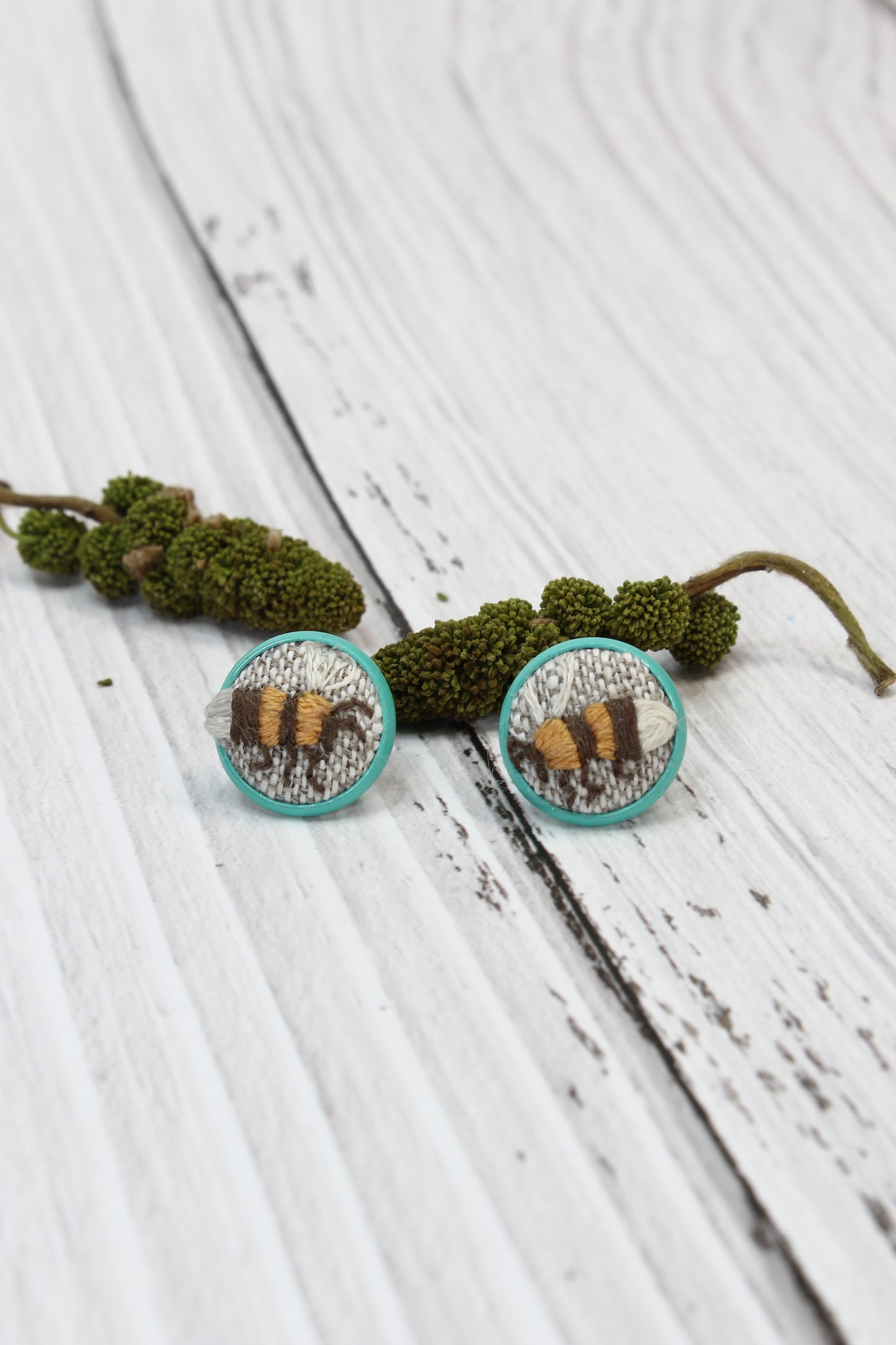 Embroidery Bee Studs