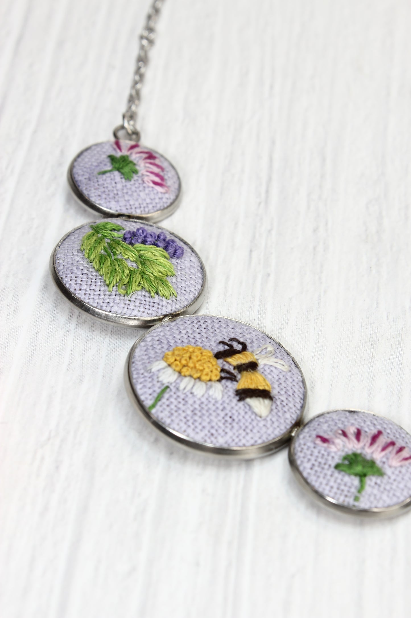 Embroidery Bees & Flowers Necklace