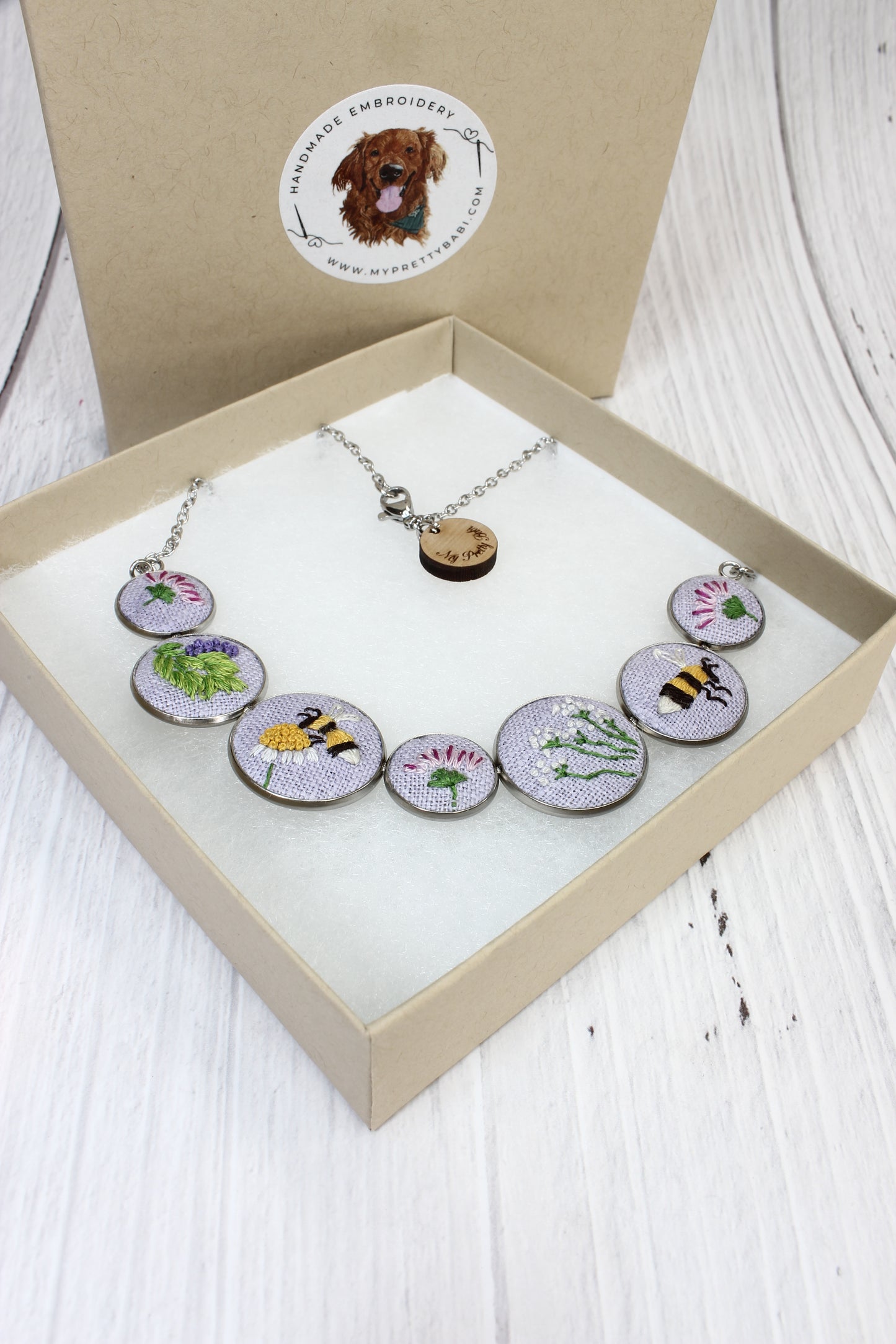 Embroidery Bees & Flowers Necklace