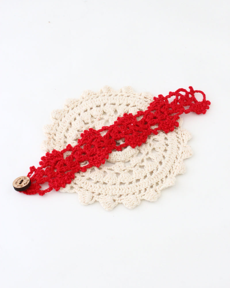 My Pretty Babi Crochet Bracelet in Red