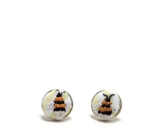 My Pretty Babi Embroidery Bee Earrings