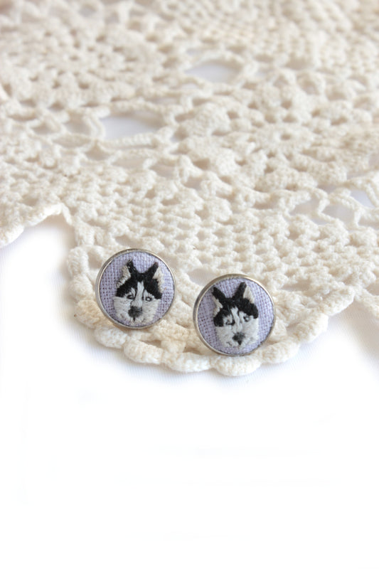 Embroidery Husky Studs #224