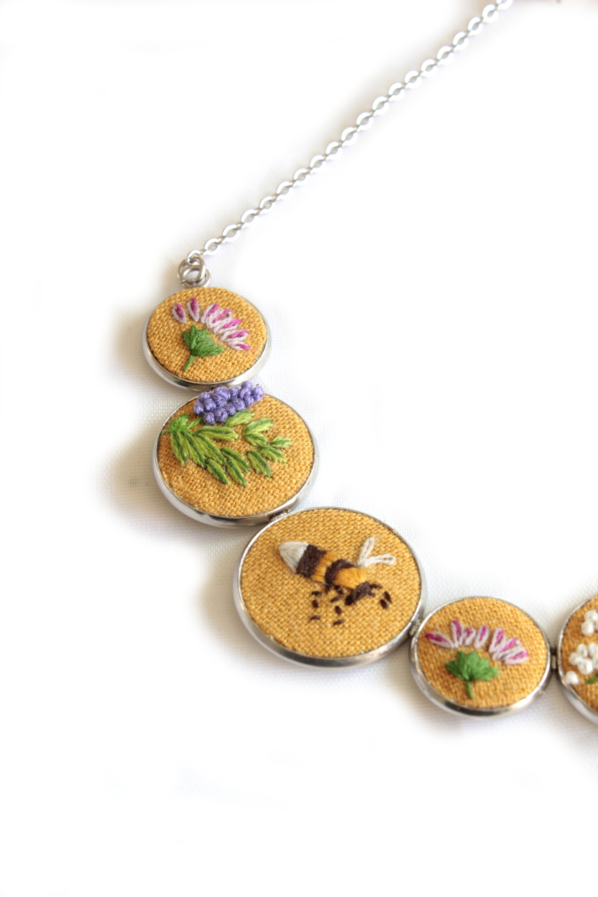 Embroidery Bees & Flowers Necklace
