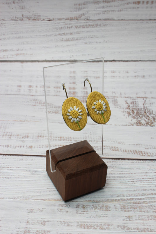 Embroidery Daisy Wire Earrings